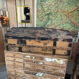 Coffre en bois