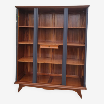 Library grade, shelf