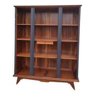 Library grade, shelf