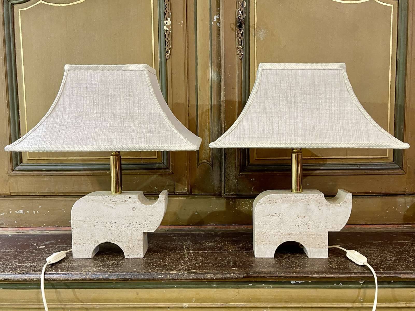 Pair of Italian lamps in travertine by Fratelli Mannelli