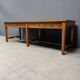 Grande table à draperie en bois antique