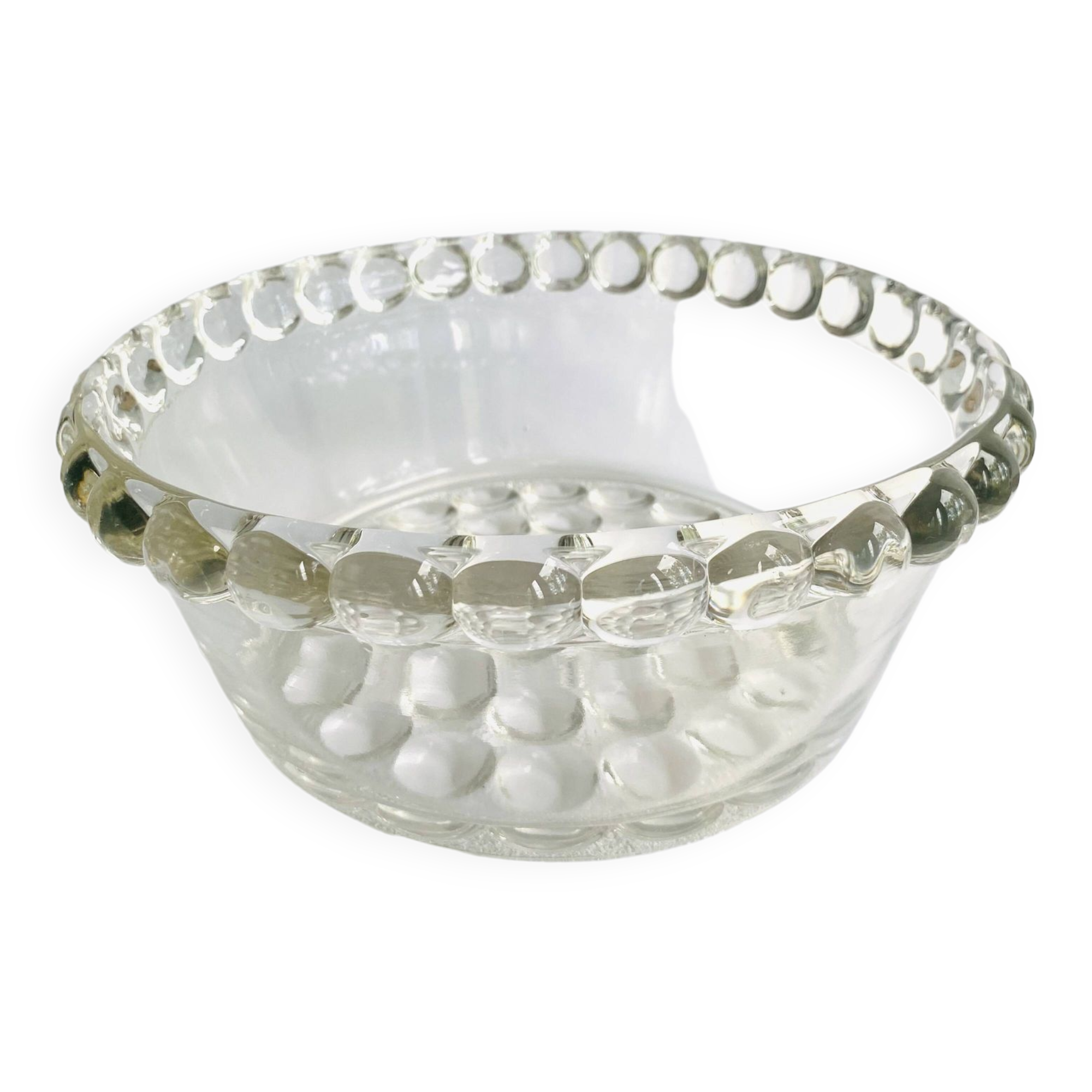 Moulded glass salad bowl