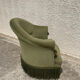 Paire de fauteuils crapaud vert vintage