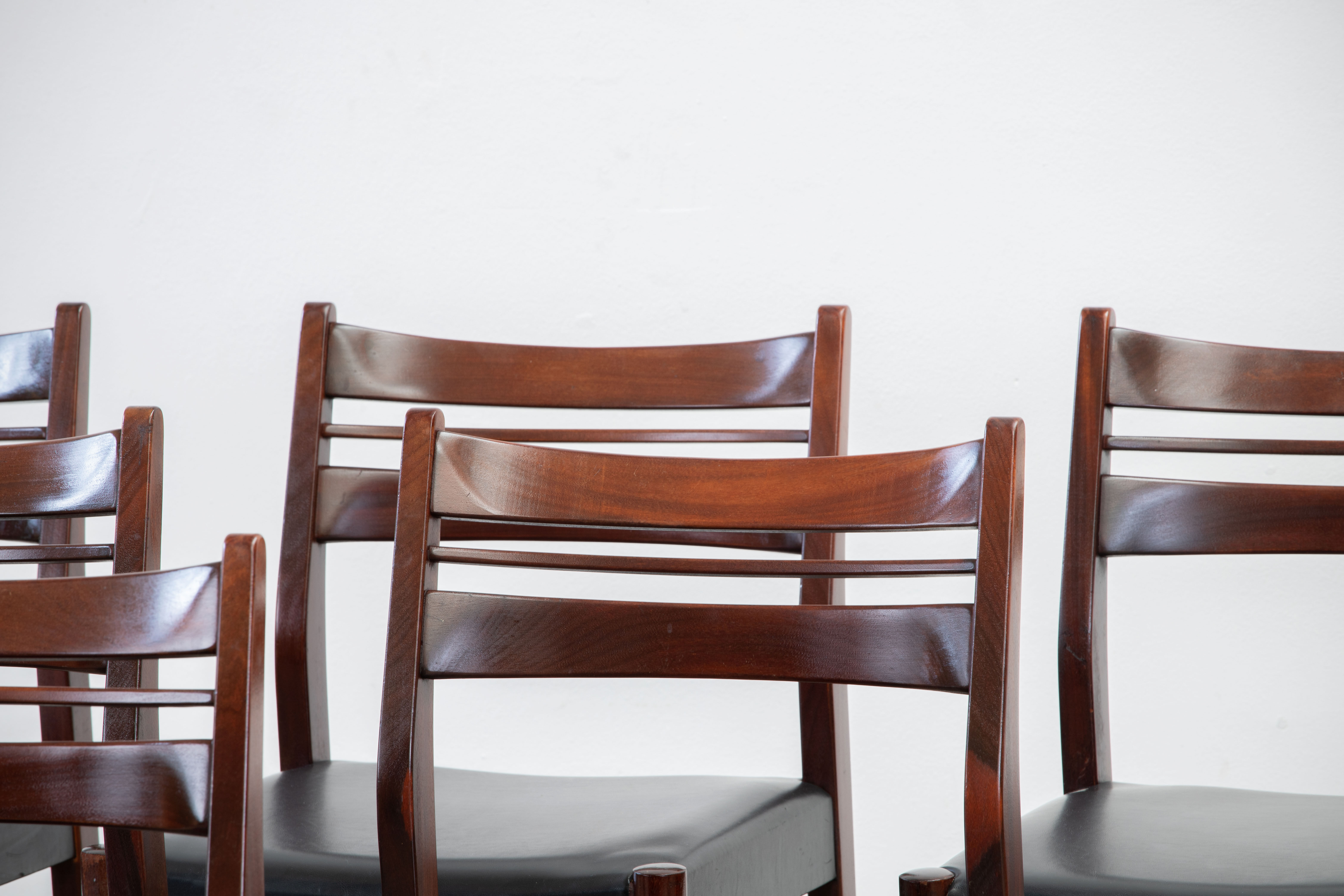 6 vintage Scandinavian rosewood chairs - 1960