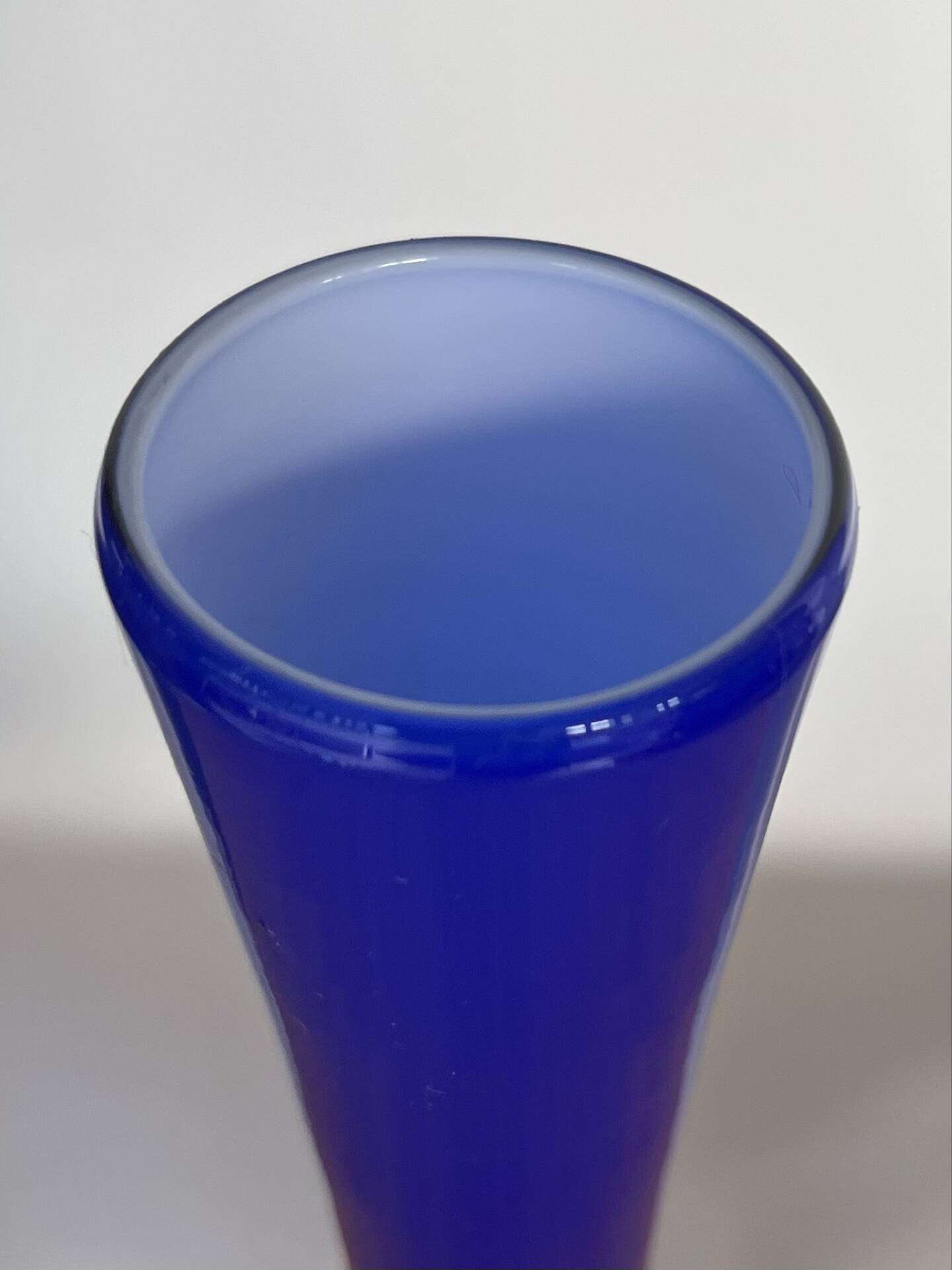 Vintage royal blue and white opaline soliflore vase