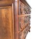 Une commode au design renaissance spectaculaire, de la ville de Turin.