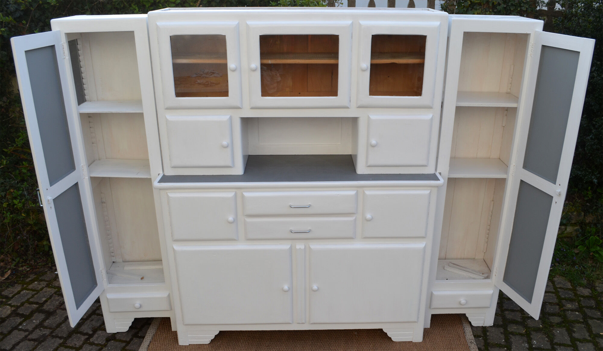 Complete set of Mado buffet