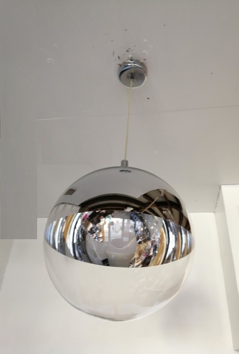 Suspension lamp 70/80s in the shape of a ball
