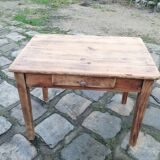 Coffee farmhouse table