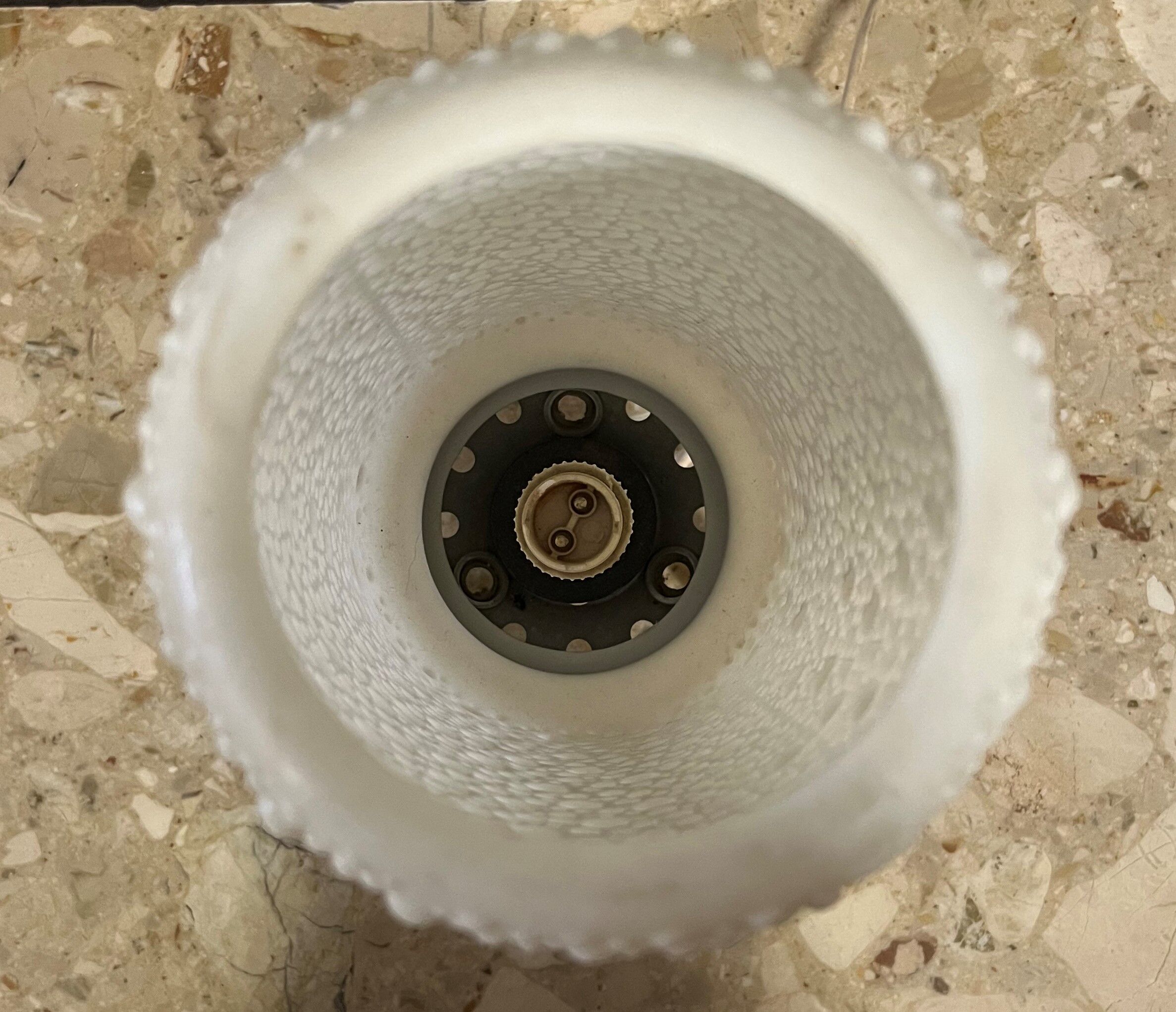Bubble lamp in white plastic, plexiglass and aluminum from the 70s