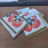 Serviettes de table fleuries neuves vintage