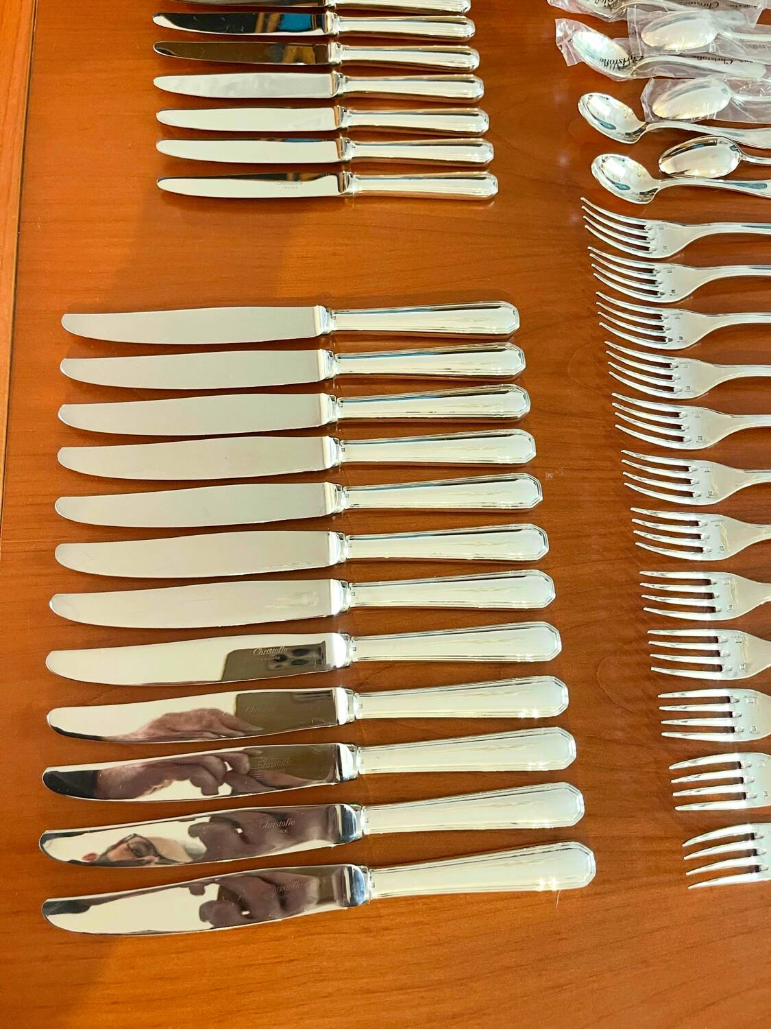 Christofle America cutlery set 60 pieces in very good condition.