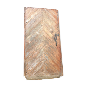 Old gate late 18th of chateau