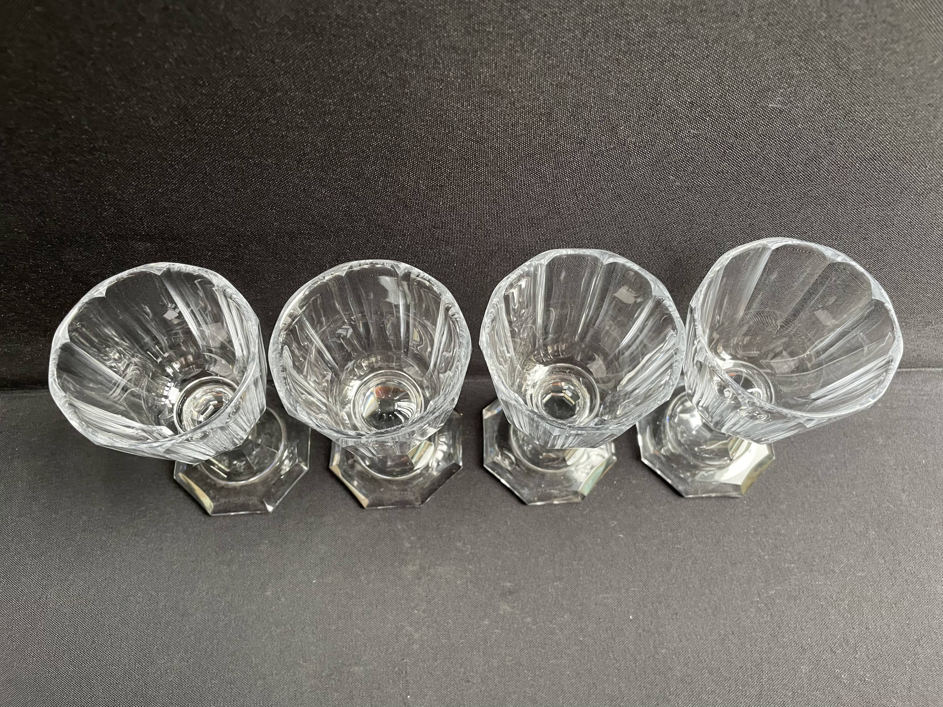 4 Wine Glasses – Strong Cut Crystal