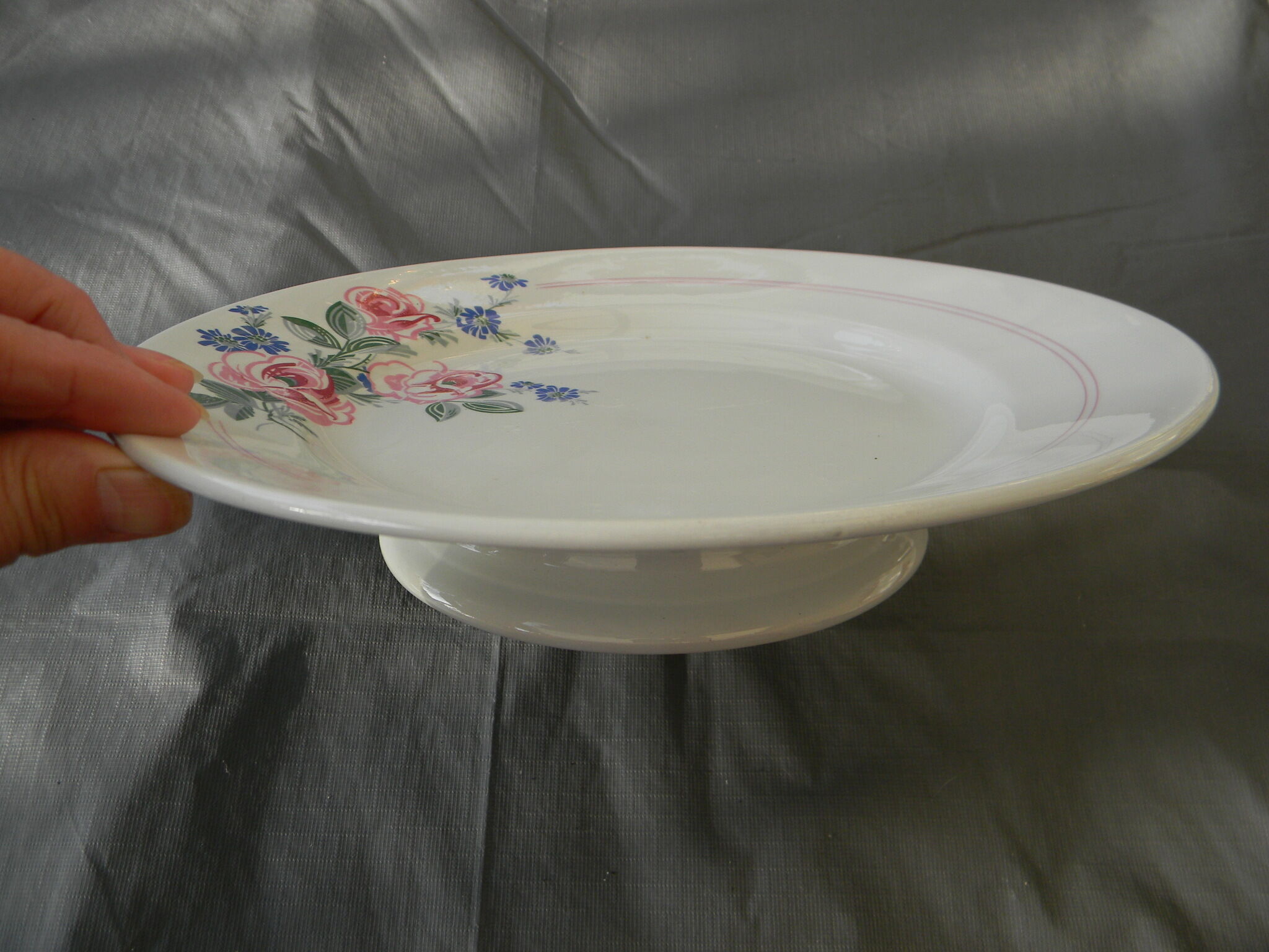 Cake plate, earthenware cup from luneville