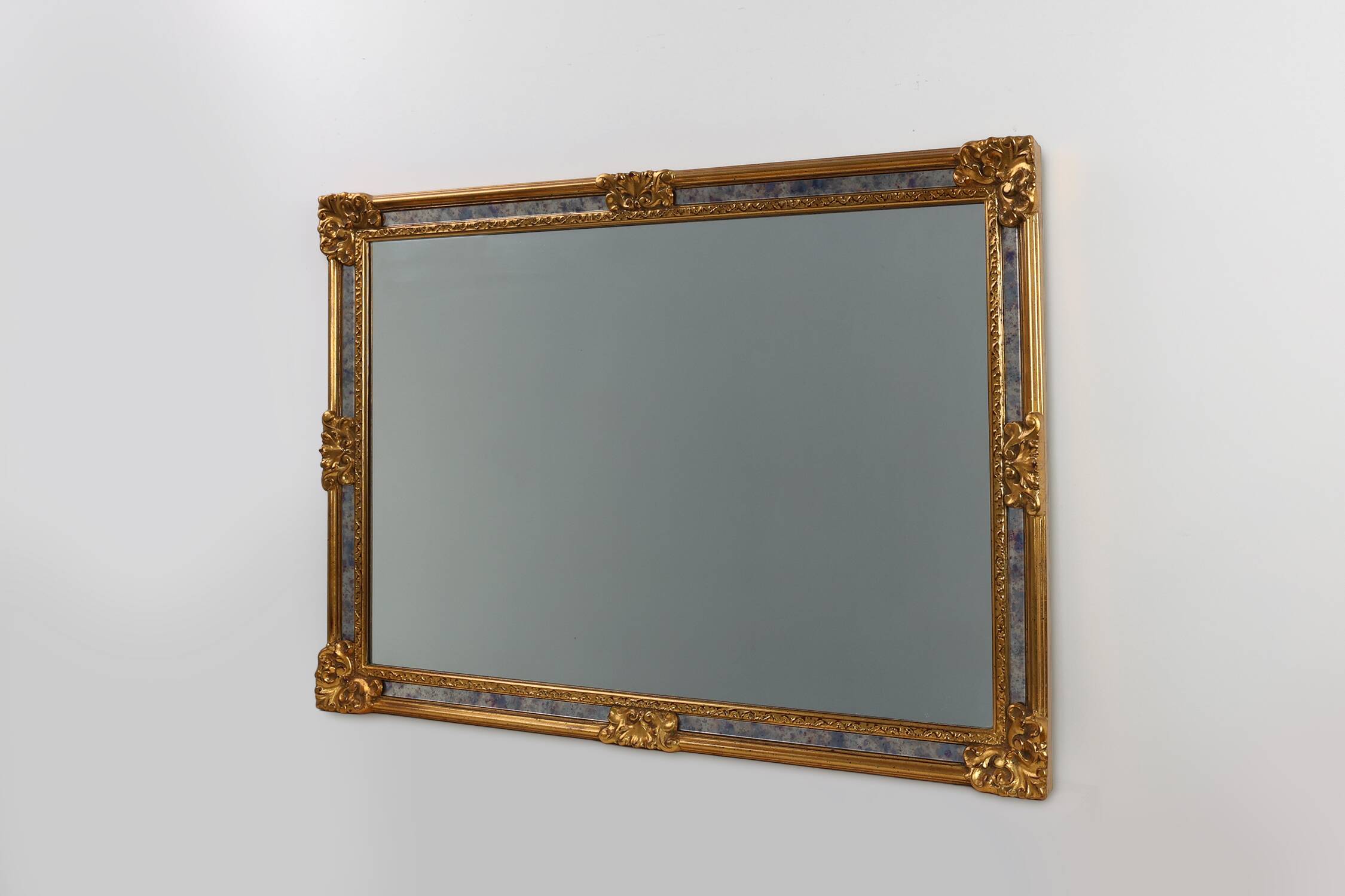 20th century Baroque Revival Mirror by Deknudt in gilded Resin, Belgium