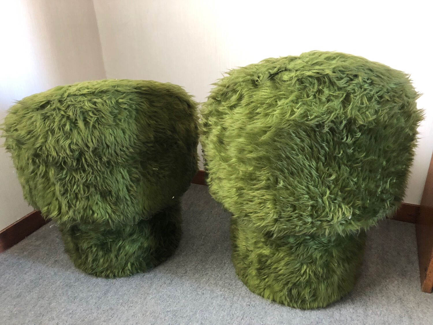 Duo of vintage 70s armchairs