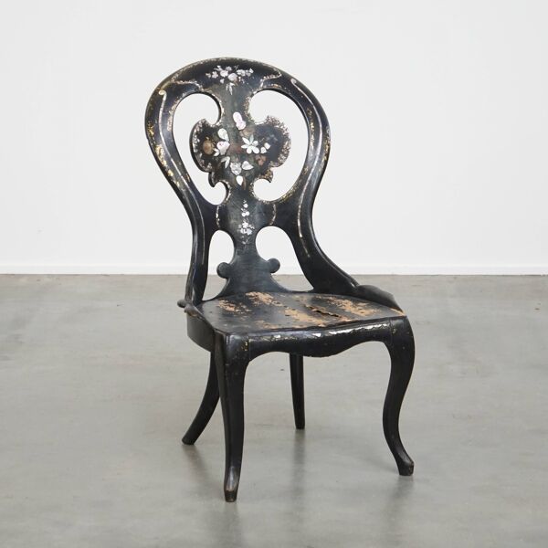 Chaise décorative en nacre de style chinoiserie anglaise du XIXe siècle