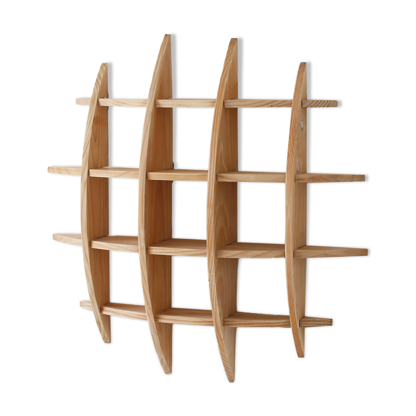 Spherical wall shelf