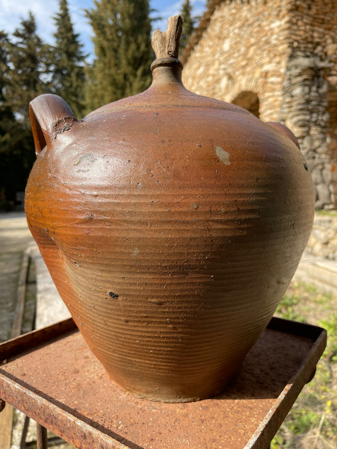 Ancient terracotta pottery jar