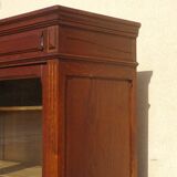 Small oak display case, old glass