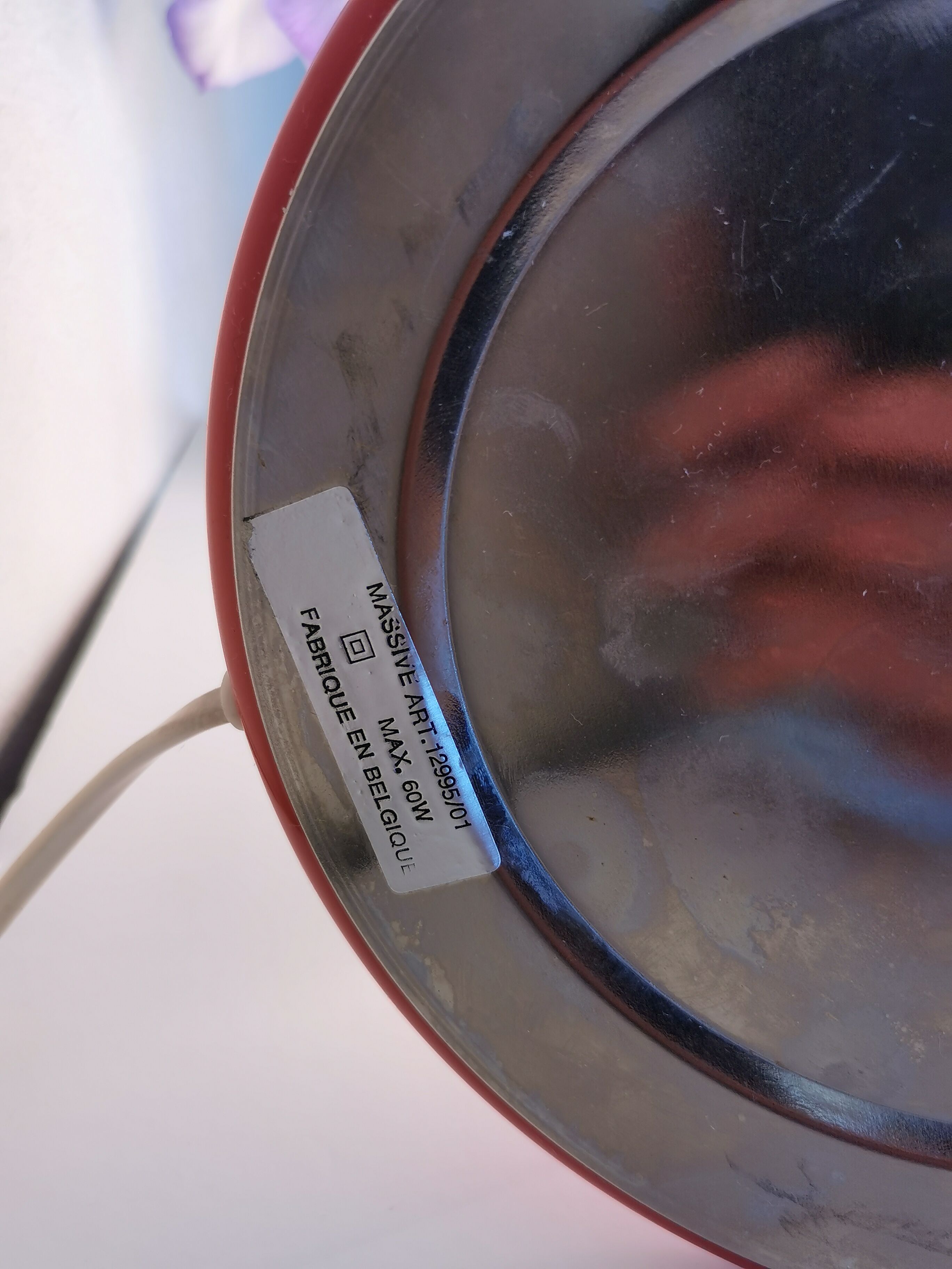 Mushroom lamp in lacquered steel and opaline, bubble gum, space age, 1970