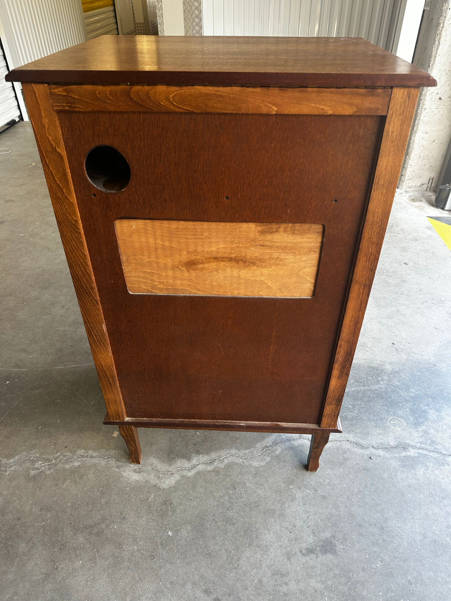 Vintage solid oak furniture for a vinyl turntable.