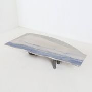 Table basse sculpturale en marbre et pierre par Pia Manu, années 1970