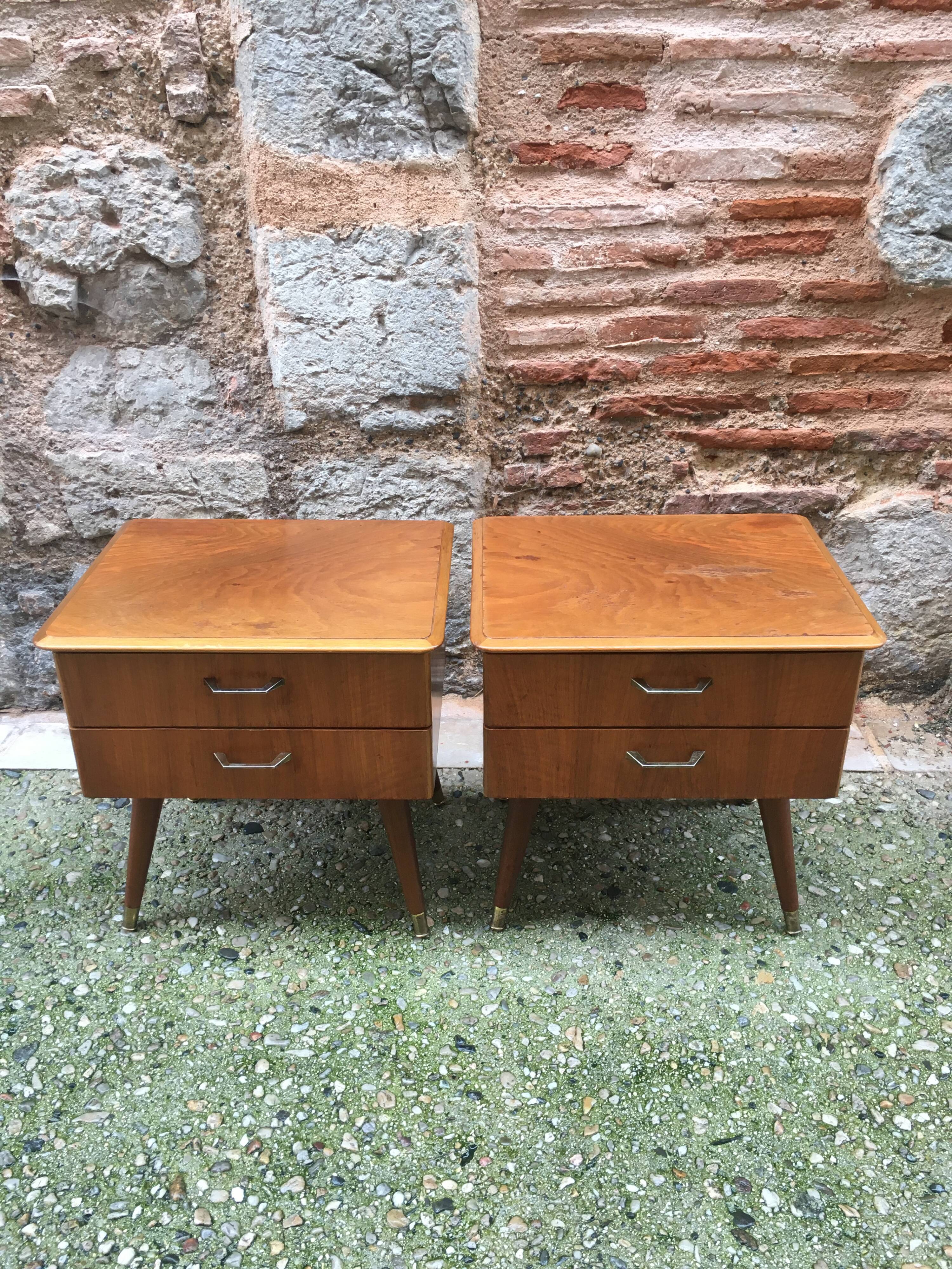 Pair of bedside feet compass