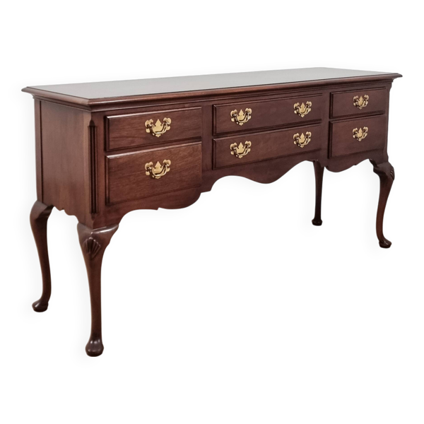 Buffet colonial fabriqué aux États-Unis des années 1970