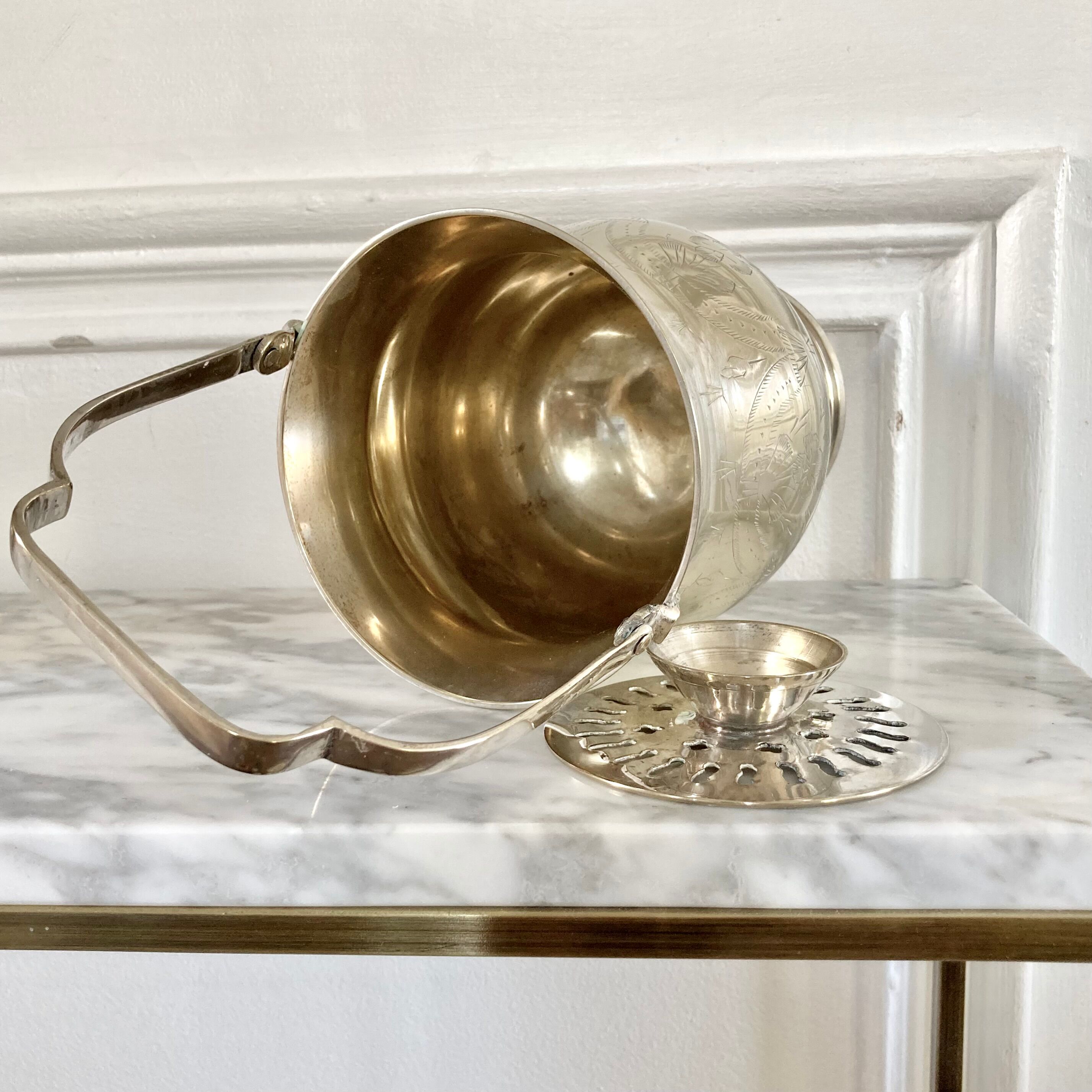 Silver metal ice bucket