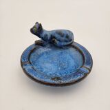Blue cat ashtray lying down