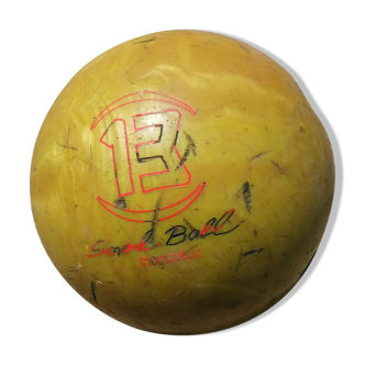 Boule de bowling numero 13