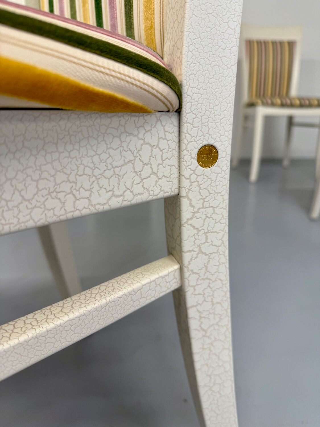 Table and 6 thonet designer chairs with crackled lacquer finish, 1980s vintage