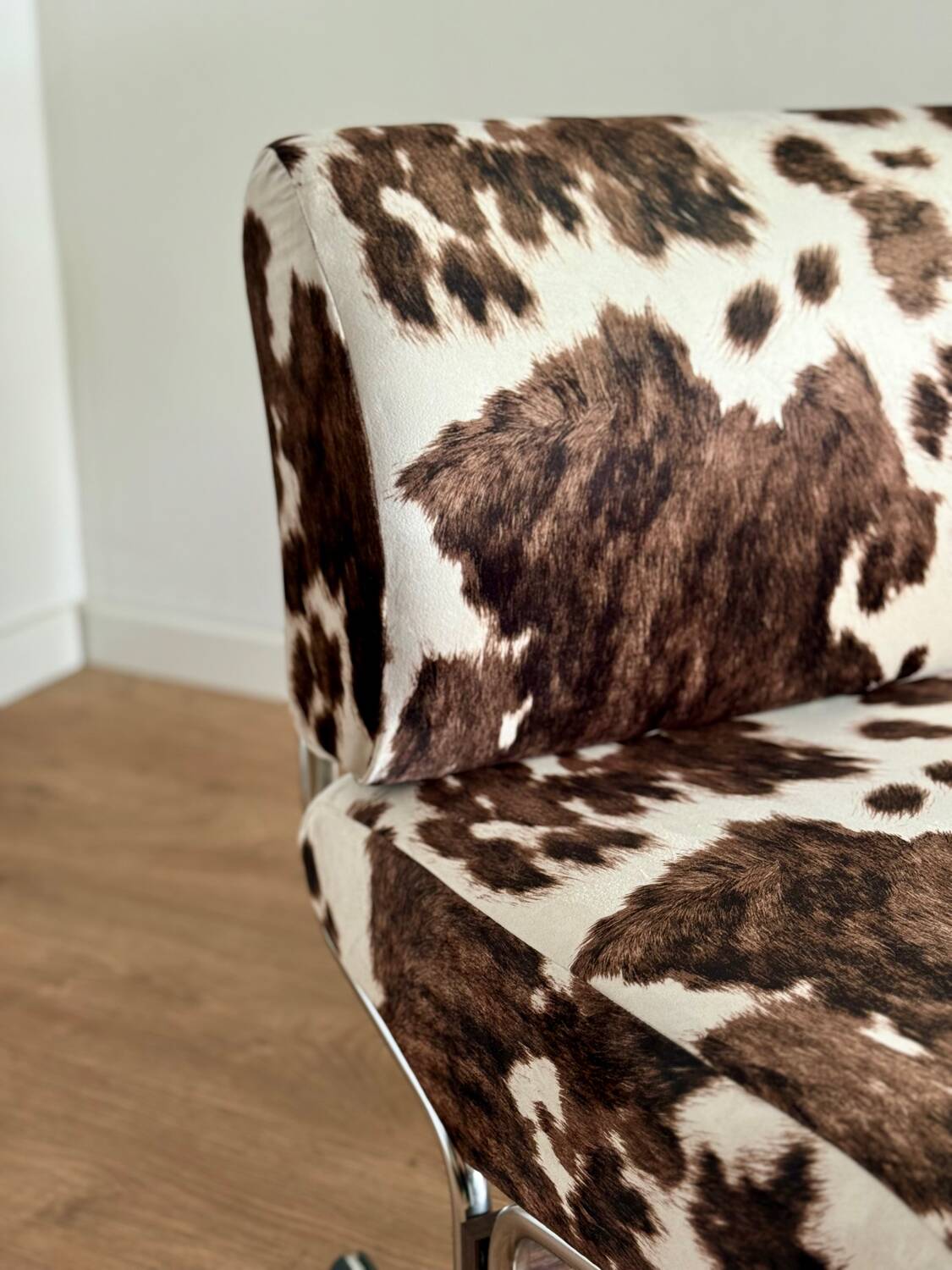 Caracas Pierre Guariche Airbone armchair from the 70s