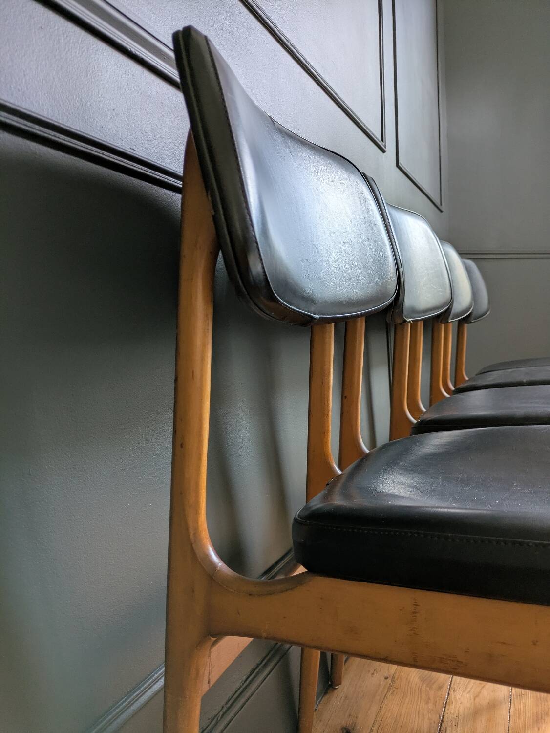 Set of Stella chairs