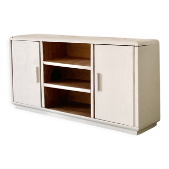 Doll's wardrobe