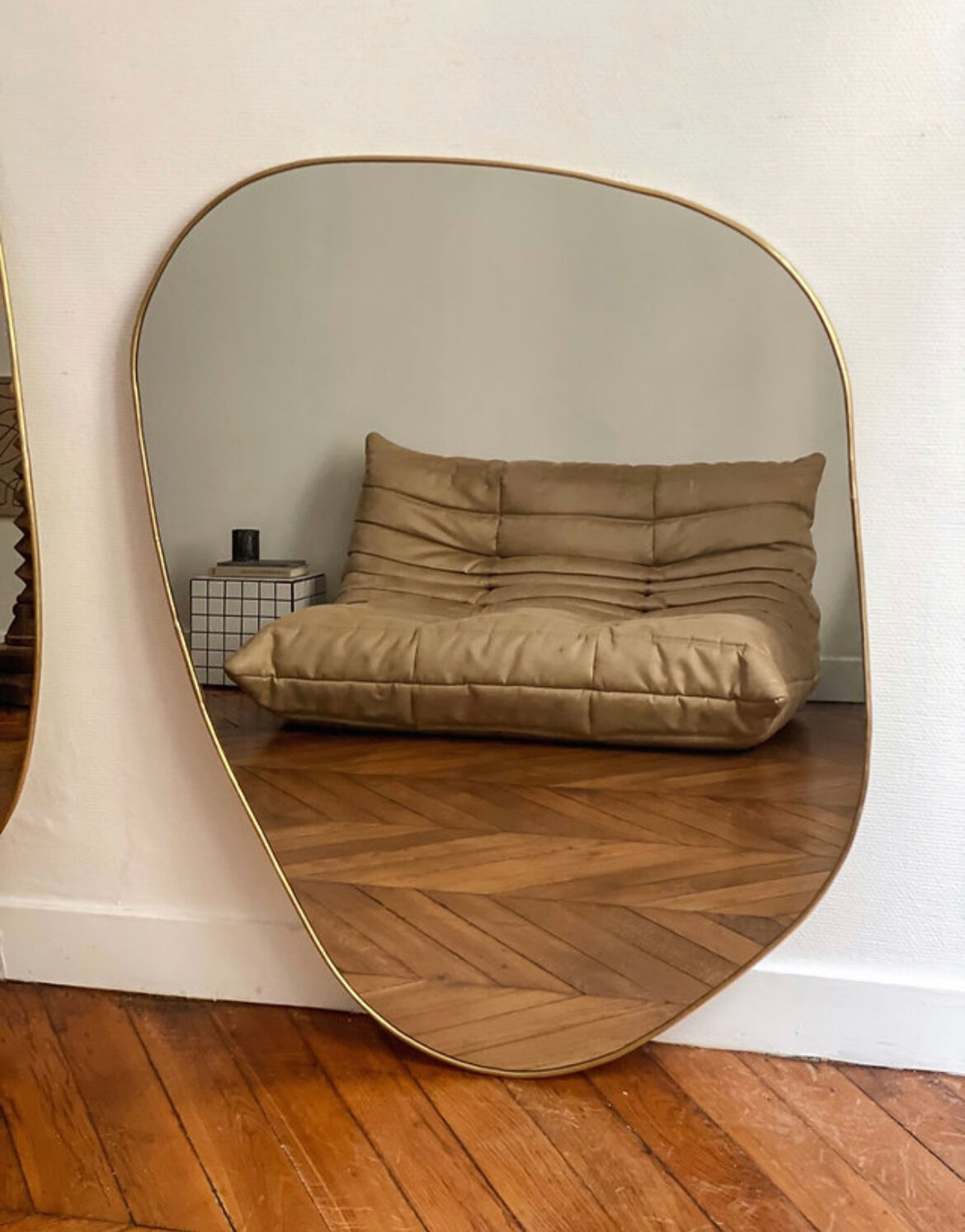 IRREGULAR TRAPEZE MIRROR ORGANIC GOLDEN BRASS MINIMALIST