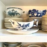 Ironware sauce boat, "Carmen" service