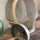 Old fencing mask set and its foil