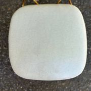 Vintage heart chair from the 1950s Hollywood Regency in gold metal.