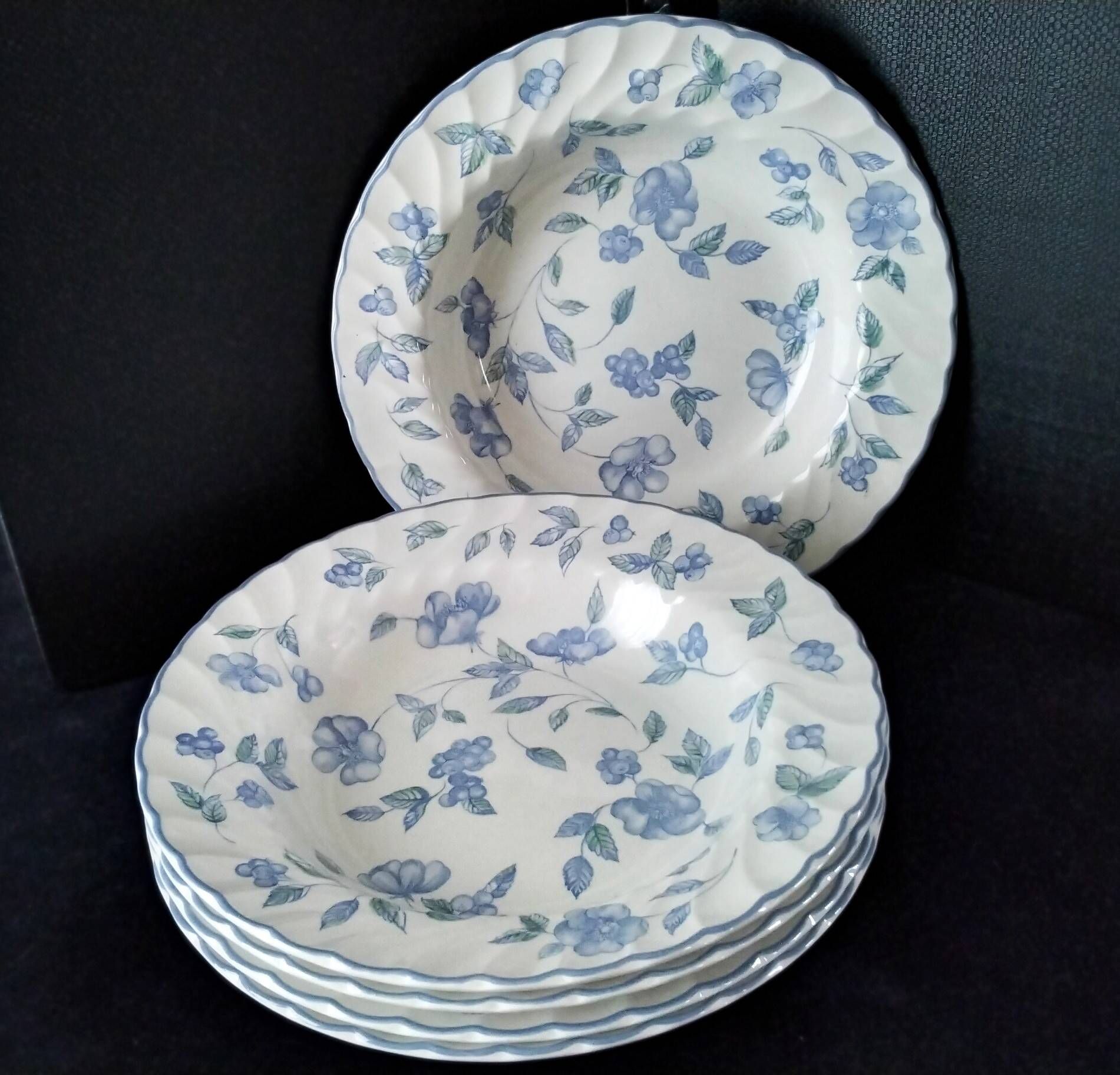 5 deep plates English porcelain Barratts