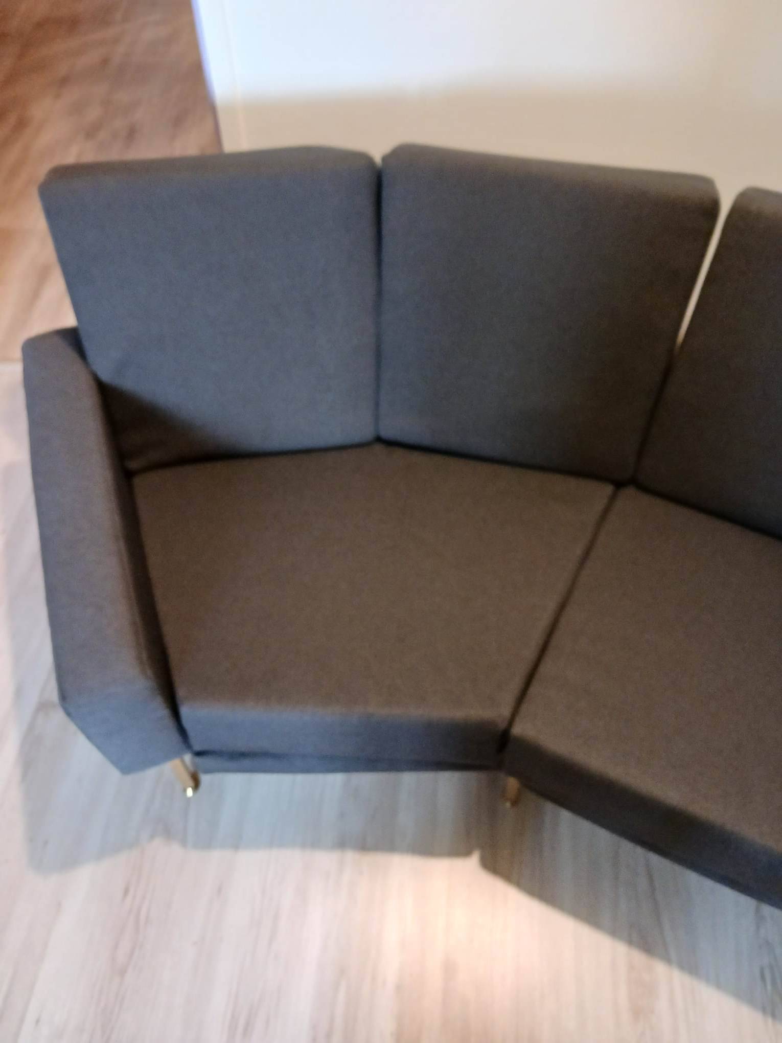 Panoramic model sofa produced by Airborne 1954 by Pierre Guariche