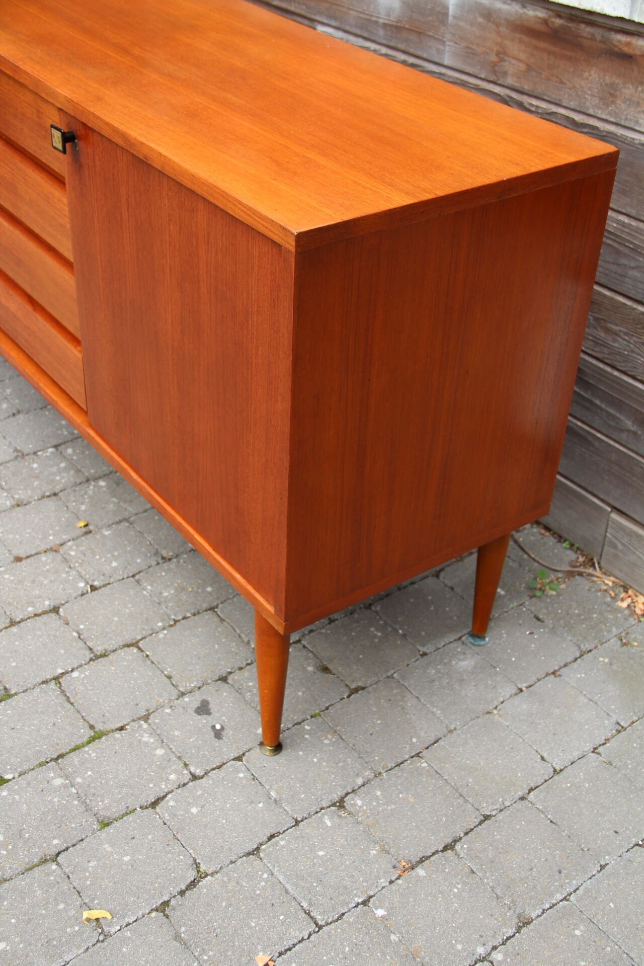 Large teak buffet thread