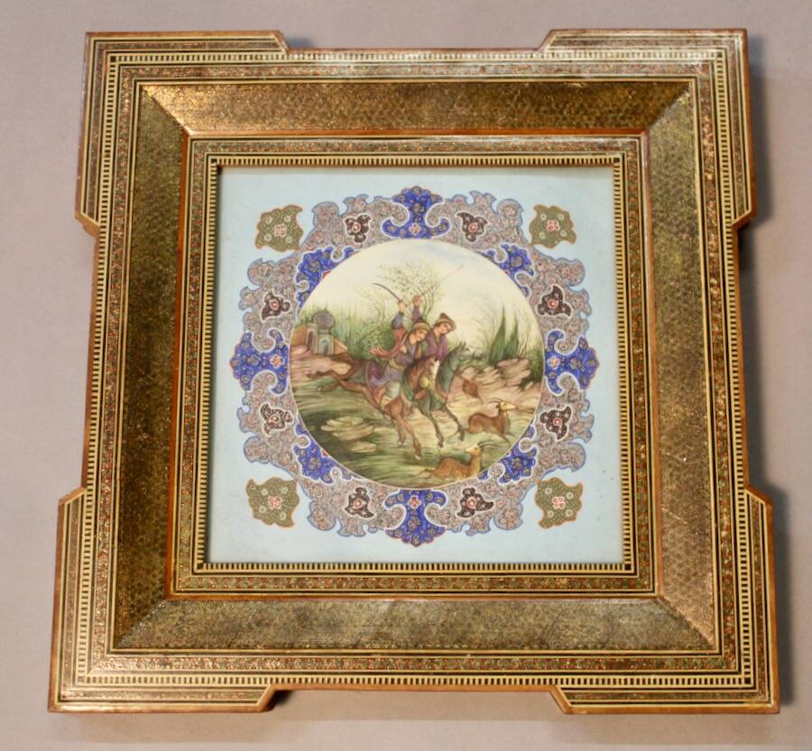 Oriental frame with painting on medallion