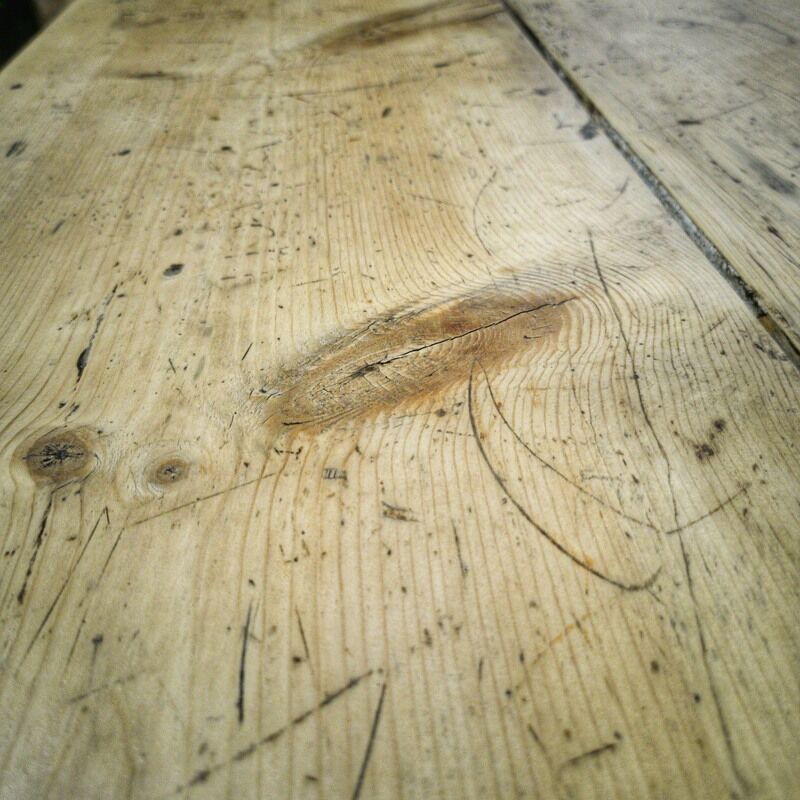 Table basse bois ancien