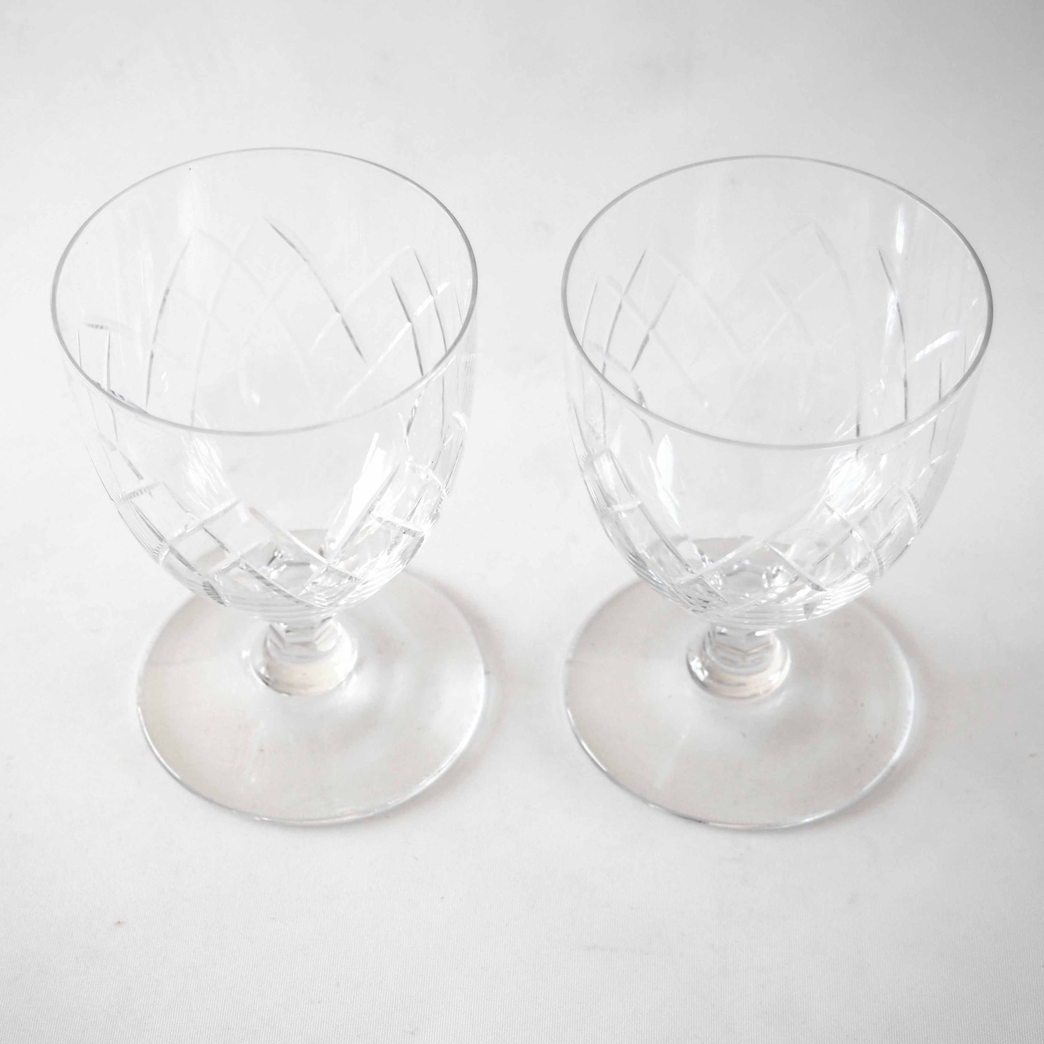 2 crystal wine glasses