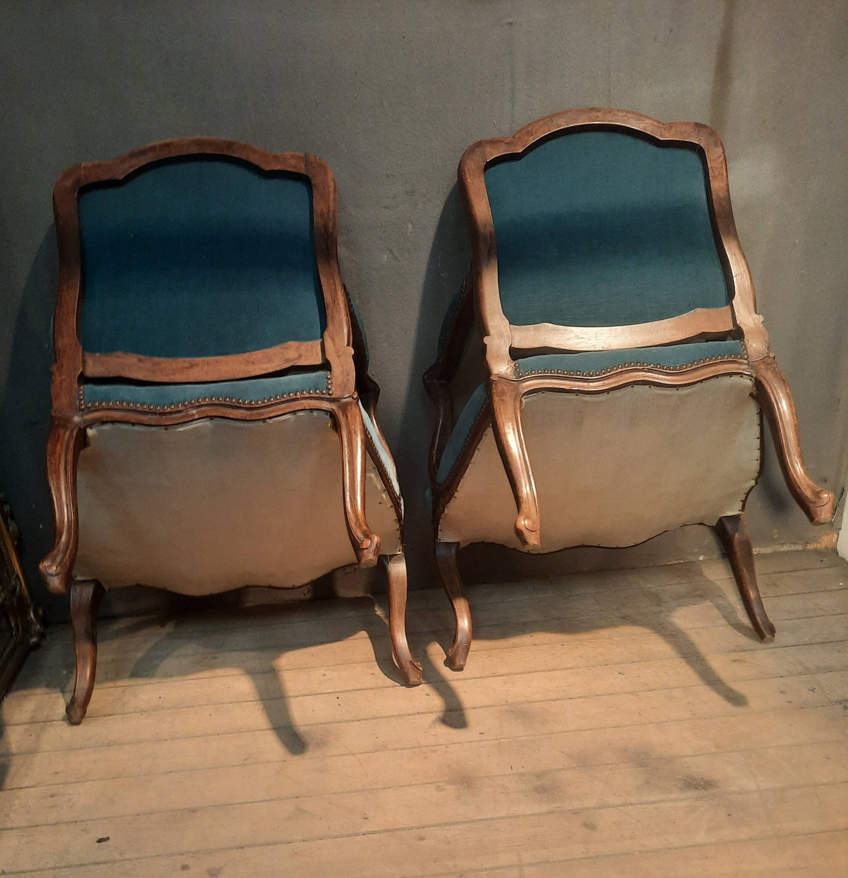 Pair of large armchairs in Louis XV style from the 19th century.