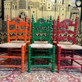 Suite of 6 rustic mulched and painted chairs