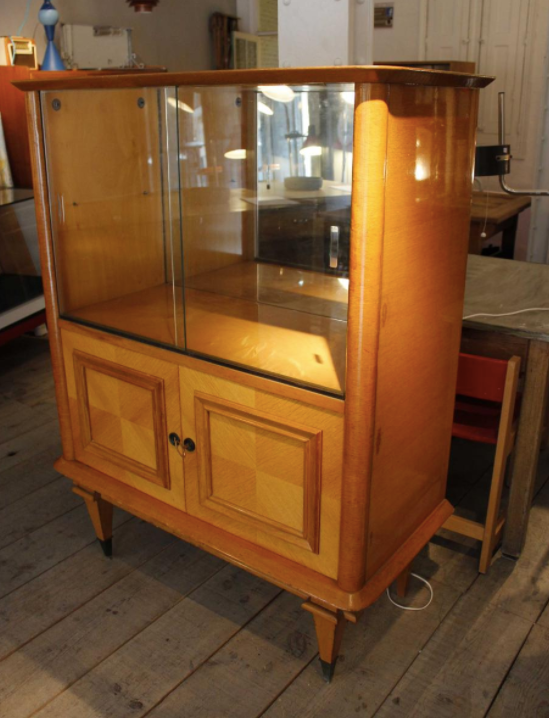 French furniture by André Arbus